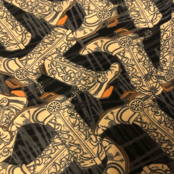 Adult LuLaroe leggings - Picture 1 of 1